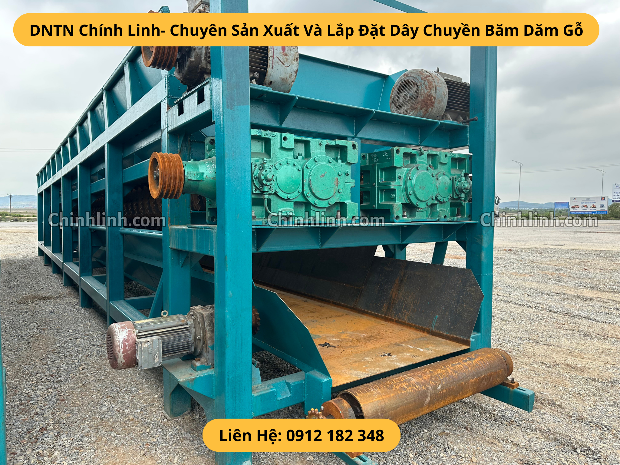 Máy bóc vỏ gỗ